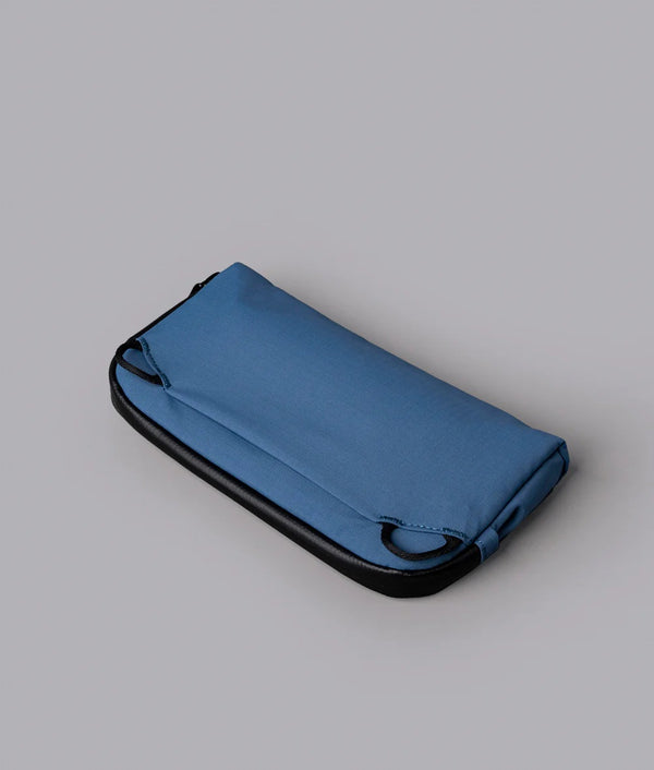 Alpaka Flight Pouch