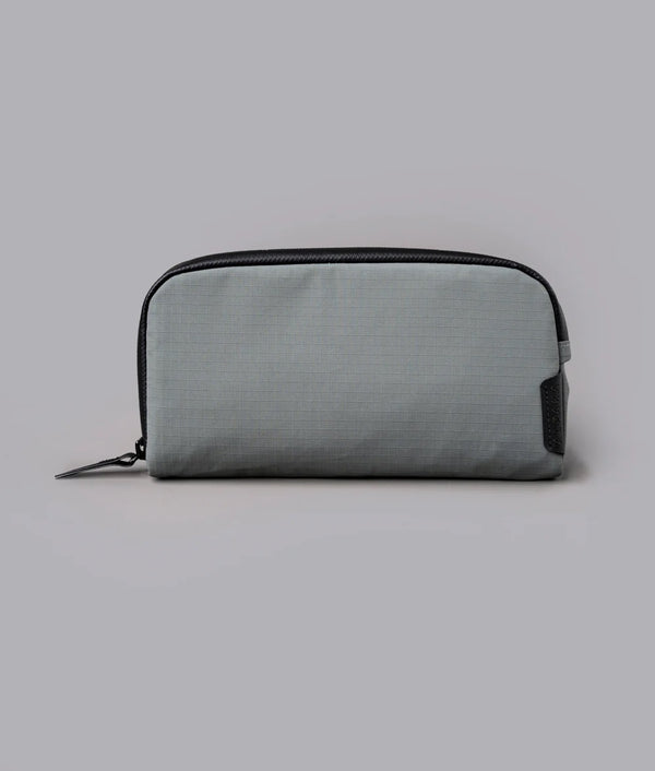 Alpaka Flight Pouch