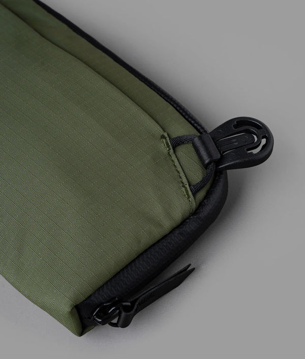 Alpaka Flight Pouch