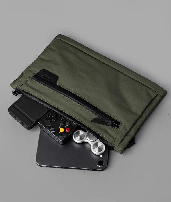 Alpaka Wallets Alpaka Zip Pouch Max V2